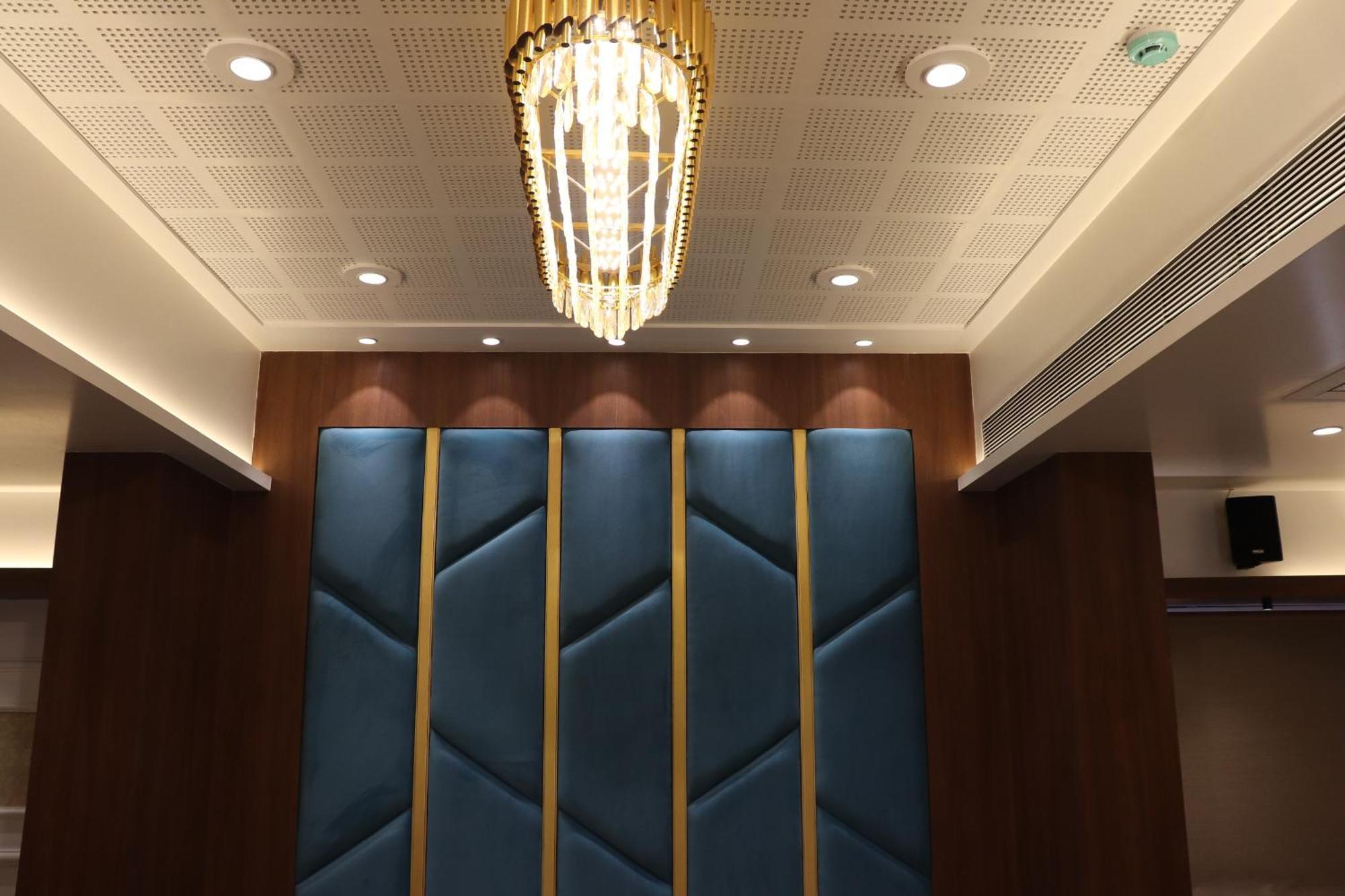 Hotel Golden Nest Thane Extérieur photo