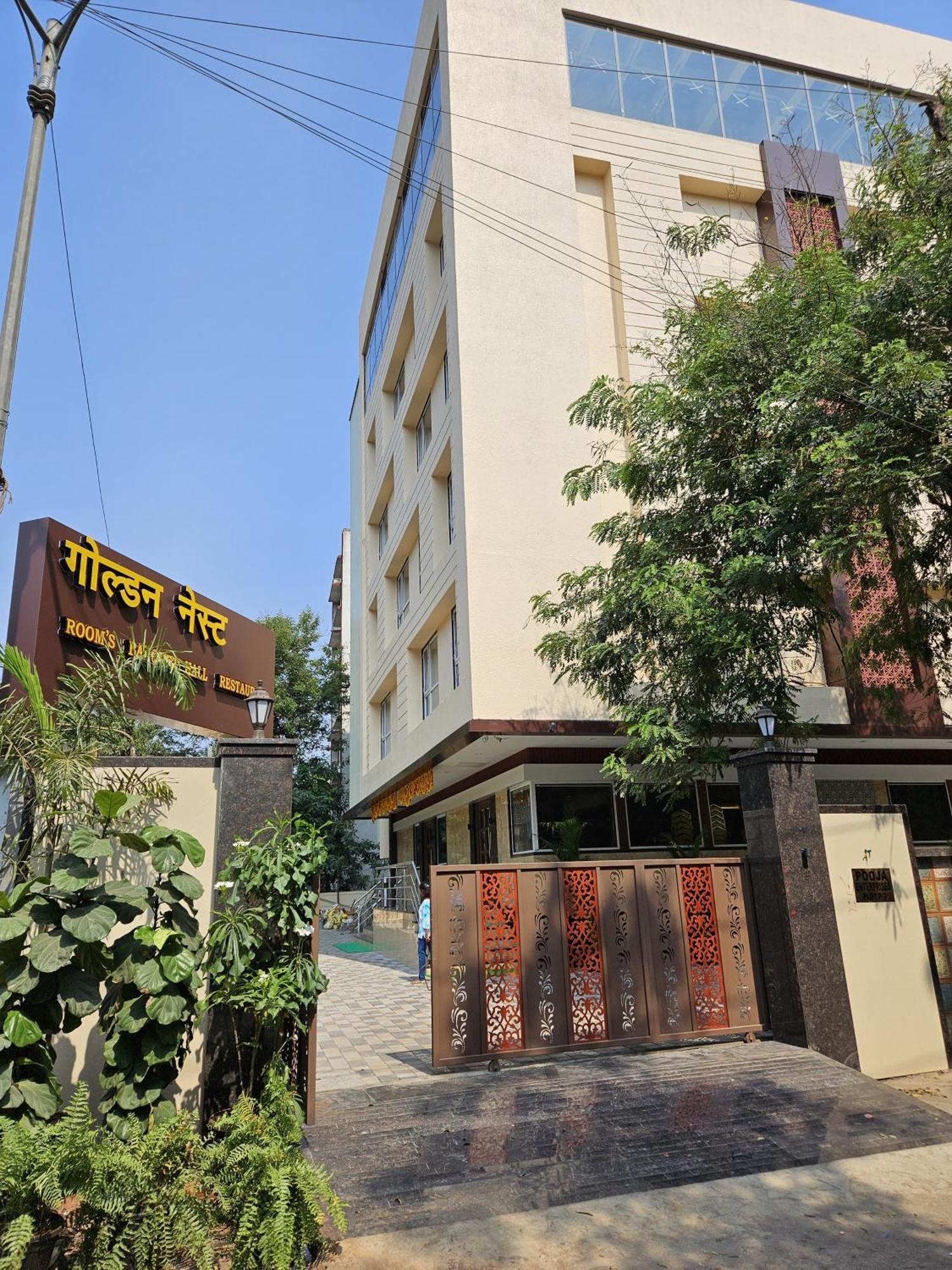 Hotel Golden Nest Thane Extérieur photo